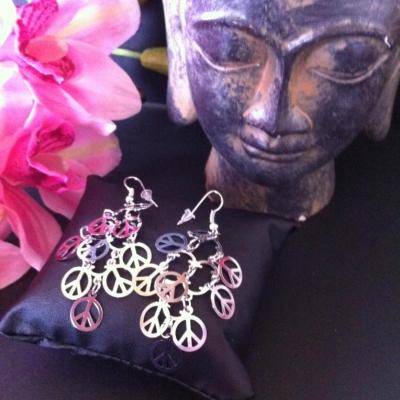 boucles-d-oreilles-peace-and-love-2.jpg