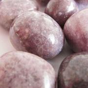 Boutique lepidolite