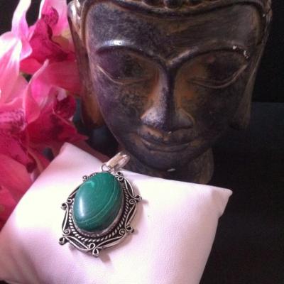 malachite-pendentif-1.jpg