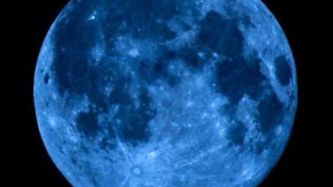 LUNE & PLANÈTES