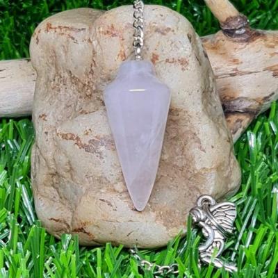 QUARTZ ROSE Pendule Fée